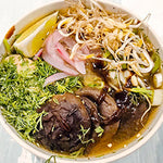 Sopa Pho de Pollo y Shiitakes por Camila