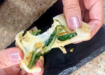 Triángulos de espinaca y queso
