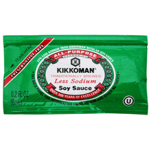 Cargar imagen en el visor de la galería, Salsa de Soya Kikkoman Baja en Sodio Sachet 6 ml x 200 un